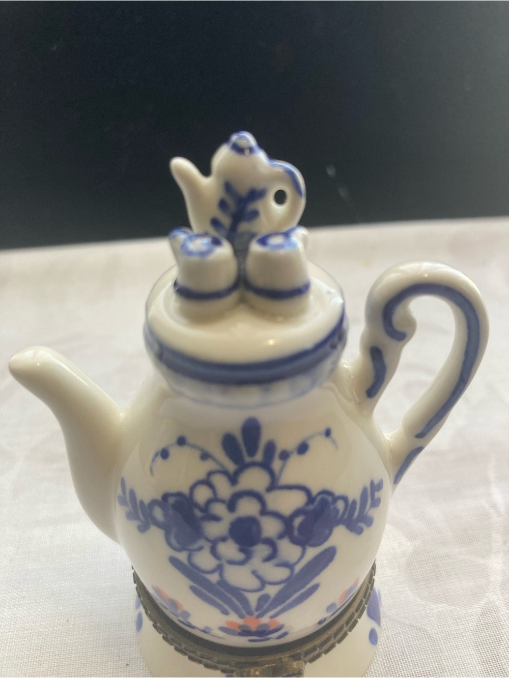 Blue-Stamped White Porcelain Trinket Box - Maker's Mark Visible